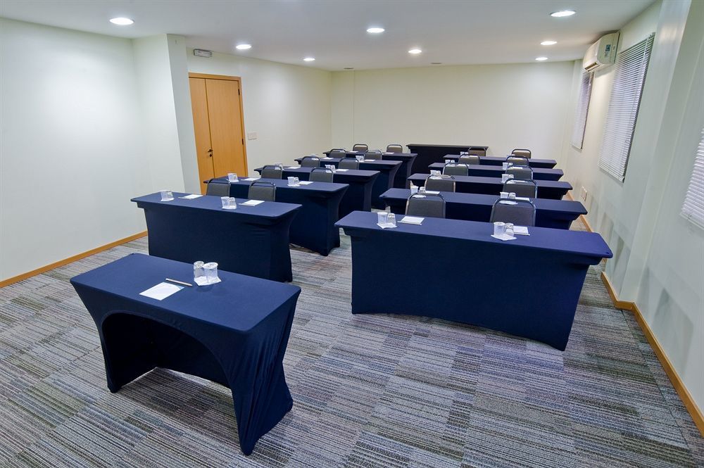 Slim Alto Da Xv Hotel