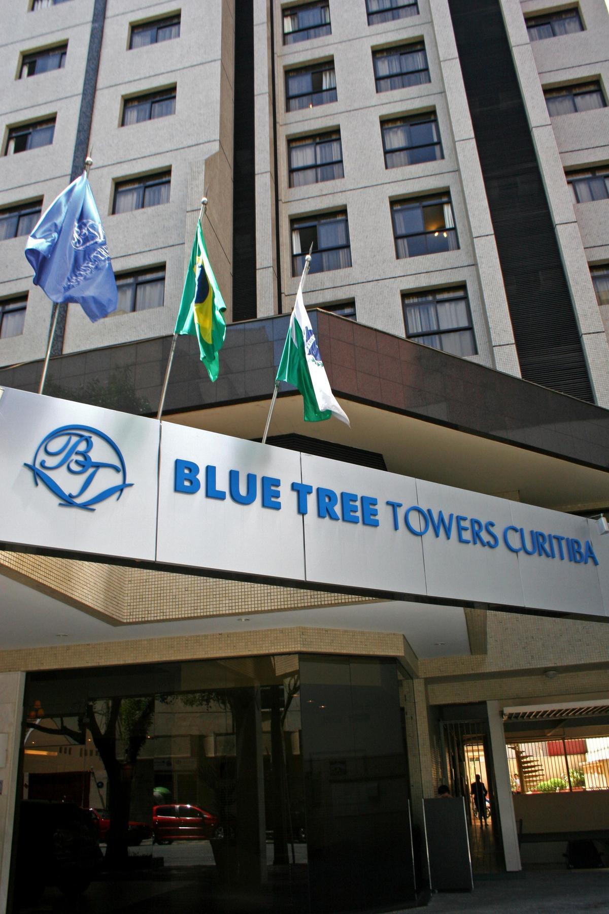 Blue Tree Towers Saint Michel Hotel 4*