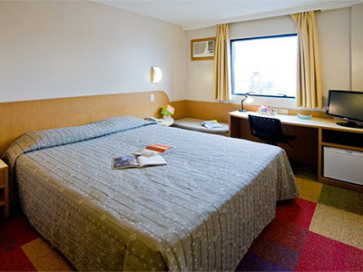 Hotel Slim Alto Da Xv 3*