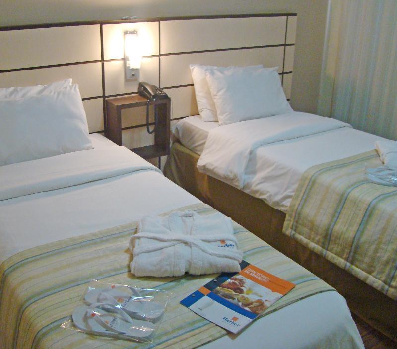 Blue Tree Towers Saint Michel 4*