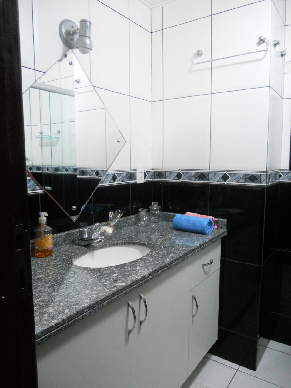 Homestay Three Little Birds Curitiba