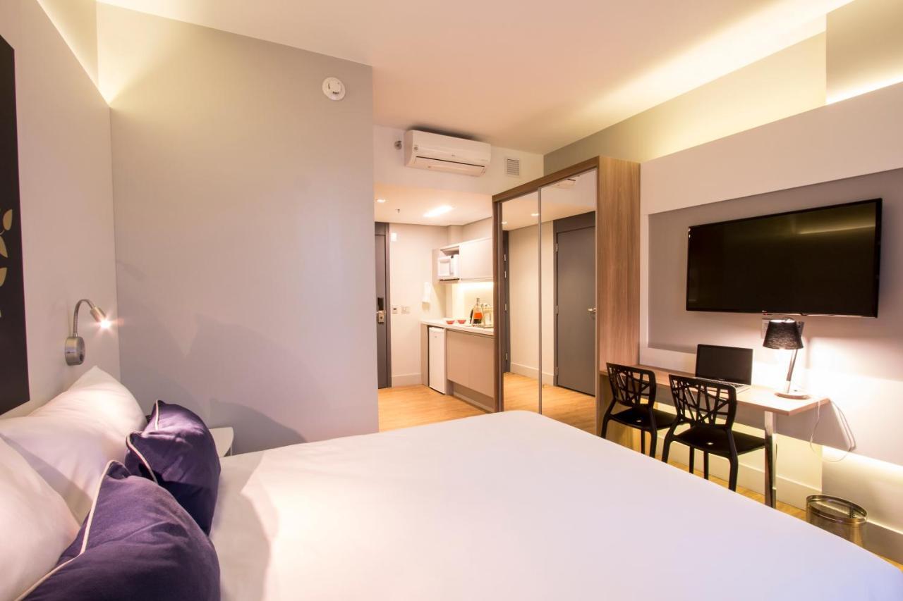 Adagio Batel Hotel 4*