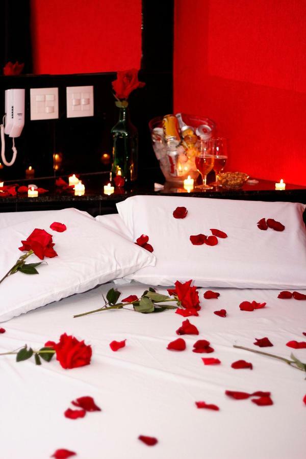 Lino Boqueirao Hotel do amor Curitiba
