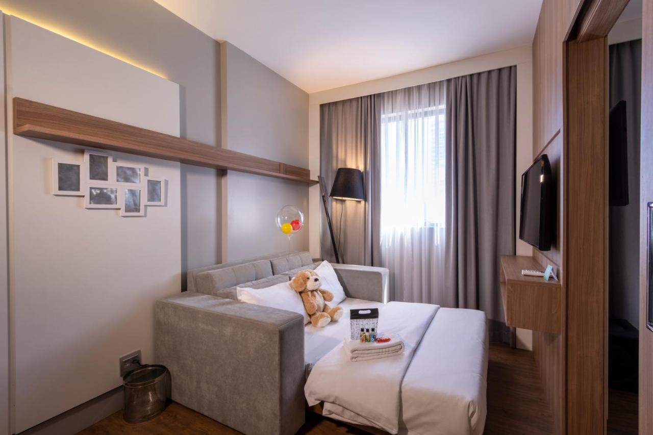 Hotel Adagio Batel 4*