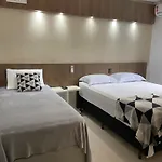Cwb 997 Com Piscina Aquecida Jacuzzi E Playground