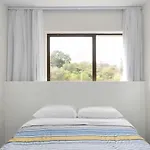 Studio Com 2 Quartos E 2 Camas Casal - Sbo006