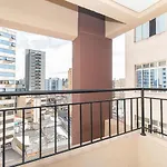Apto novo 1 qto no Centro de Curitiba até 3 hóspedes - LT 1004