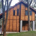 Chalé em frente ao zoológico