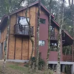 Chalé em frente ao zoológico