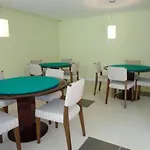 Studio Moderno E Aconchegante