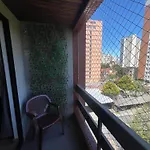 Ape Central Com Garagem E Sacada