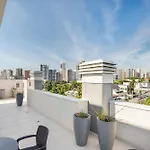 Estudio Pratico Bem Localizado Em Curitiba Rme045