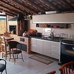 Casa Sobrado Com Piscina Santa Felicidade 6 Pessoa