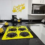 Moderno Apartamento No Centro De Curitiba