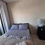 Quarto Na Regiao Central Com Alexa Integrada E Sacada