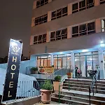 Vicz Palace Hotel