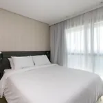 7Th Avenue Residence