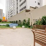 Duplex Incrivel, 2 Quartos, Varanda, 2 Vagas Batel By Urooms