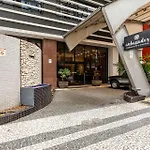 Apto-Flat Excelente Localizacao Centro-Batel - Somente Familiares