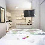 Studio Proximo Ao Shopping Estacao - Max0301