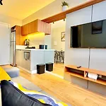 Elysia - Apartamentos Urooms