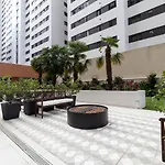 Duplex Decorado Com Dois Quartos No Batel