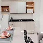 Aconchegante Studio No Agua Verde, Garagem