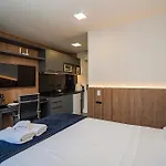 Apto Com Piscina Aquecida E Rooftop