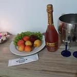 Minha casa é sua casa