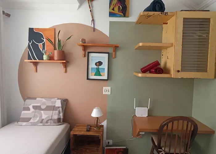 Quarto Aconchegante Em Casa Artistica
