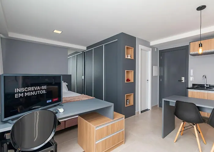 Studio Central Em Andar Alto - All1507