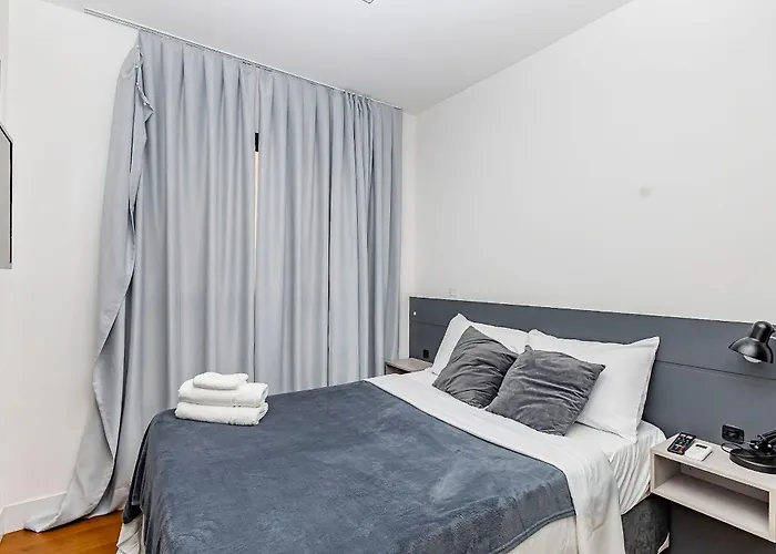Apartamento Centro/Batel Melhor Localizacao Da Cidade