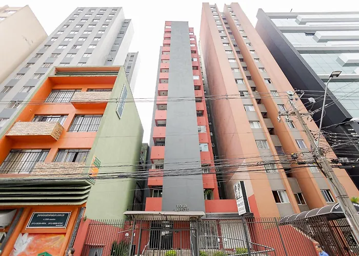 Condominio Tour Laffite | Conforto E Praticidade No Coracao De Curitiba