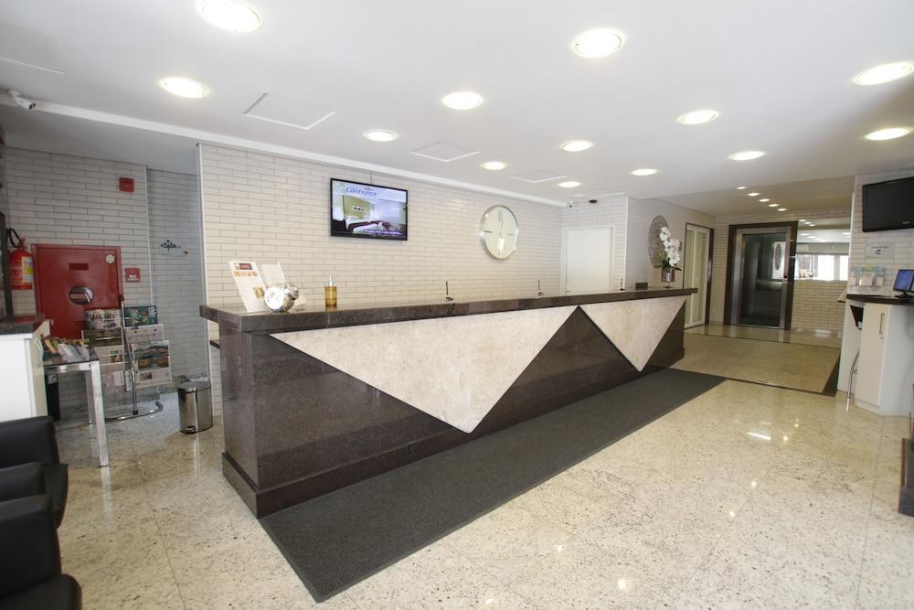 Confiance Batel Hotel 4*