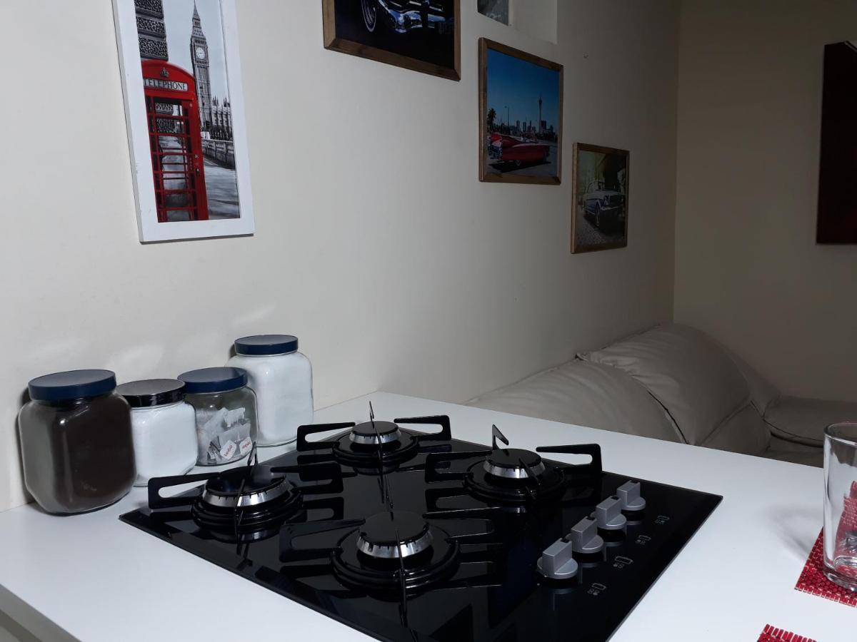 Proximo A Rodoviaria E Faculdades Apartamento *