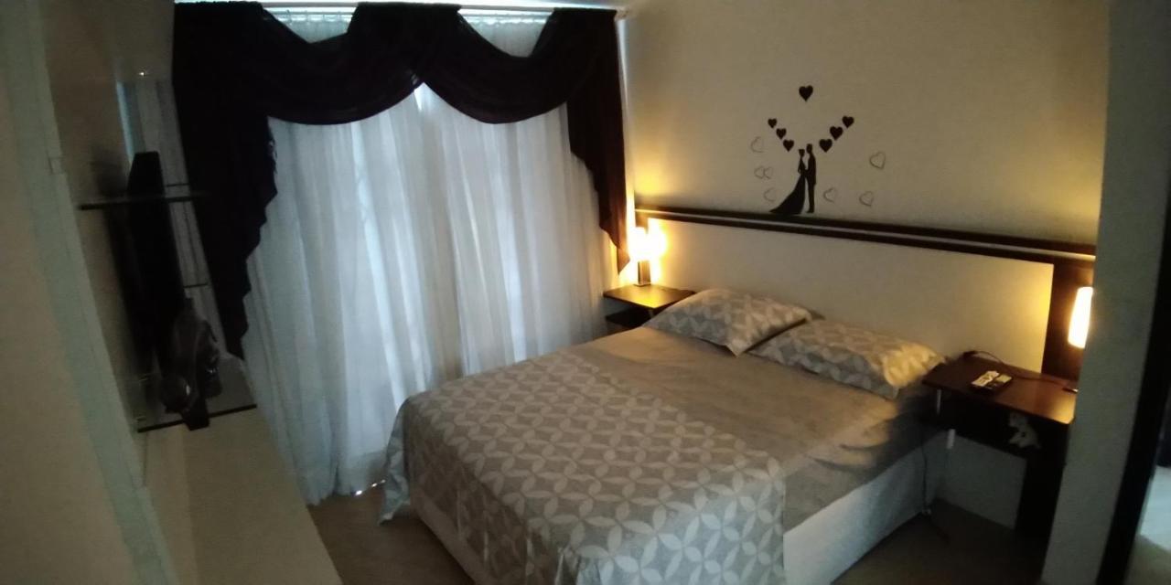Casa Triplex Curitiba, Tingui, Bacacheri, Cindacta, Batalhao, Hospital Vita, Policia Federal, Pf Holiday home *