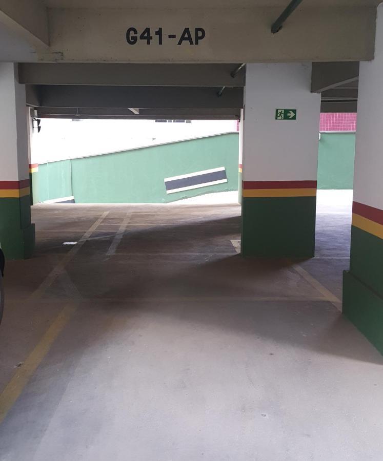 Otimo No Centro Mobiliado E Com Garagem Apartment