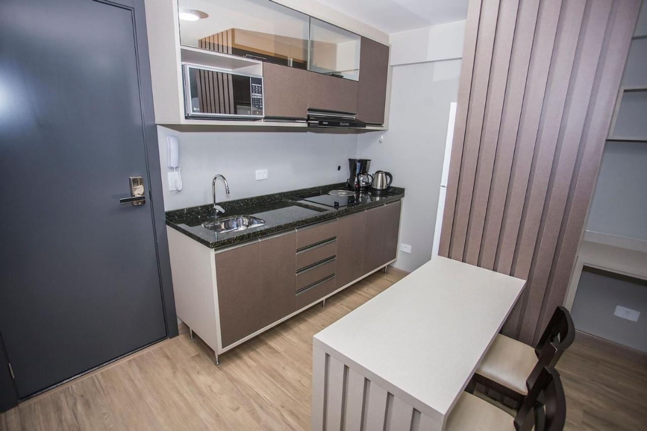 Apartamento Com Cama E Sofa-cama De Casal - All2011 Curitiba