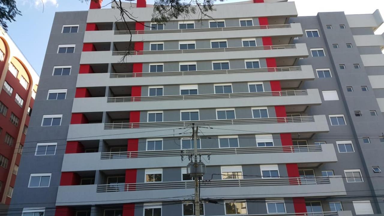 Inteiro Na Regiao Nobre De Apartamento *