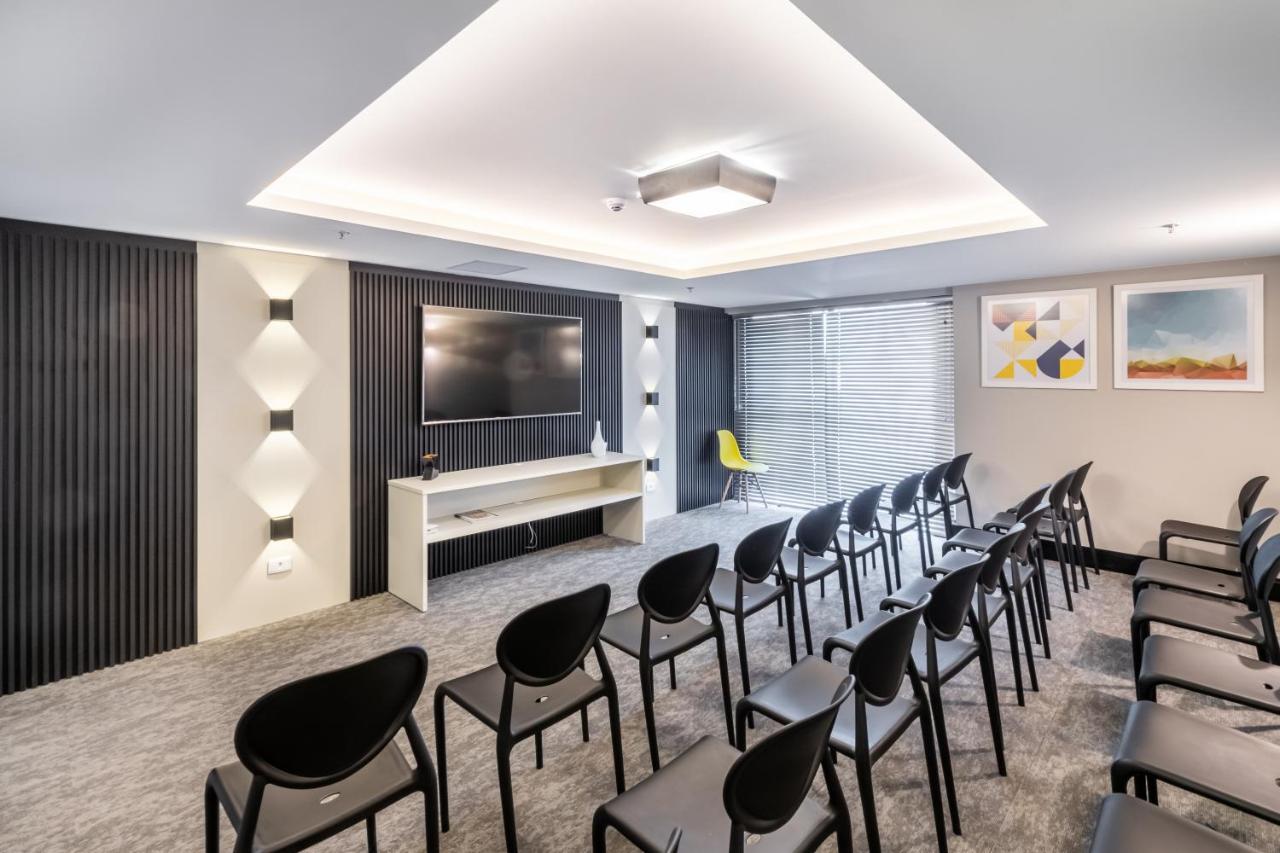 Apartment Studio Moderno Excelente Localizacao - Ayn040