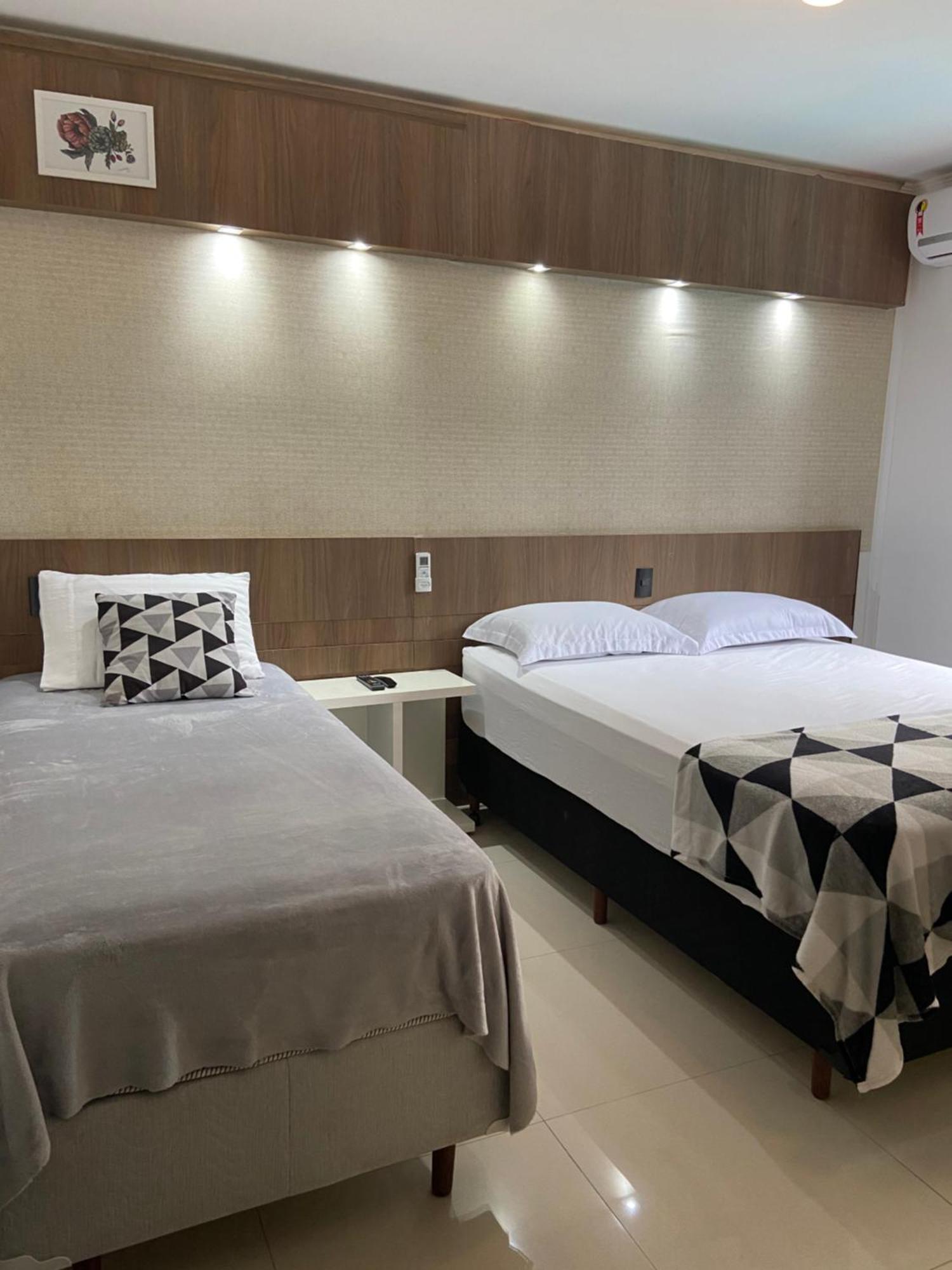 Cwb 997 Com Piscina Aquecida Jacuzzi E Playground