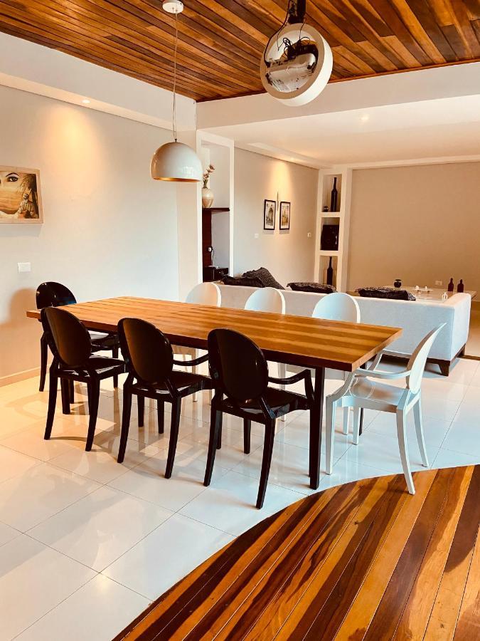 Cwb 997 Com Piscina Aquecida Jacuzzi E Playground Holiday home Curitiba
