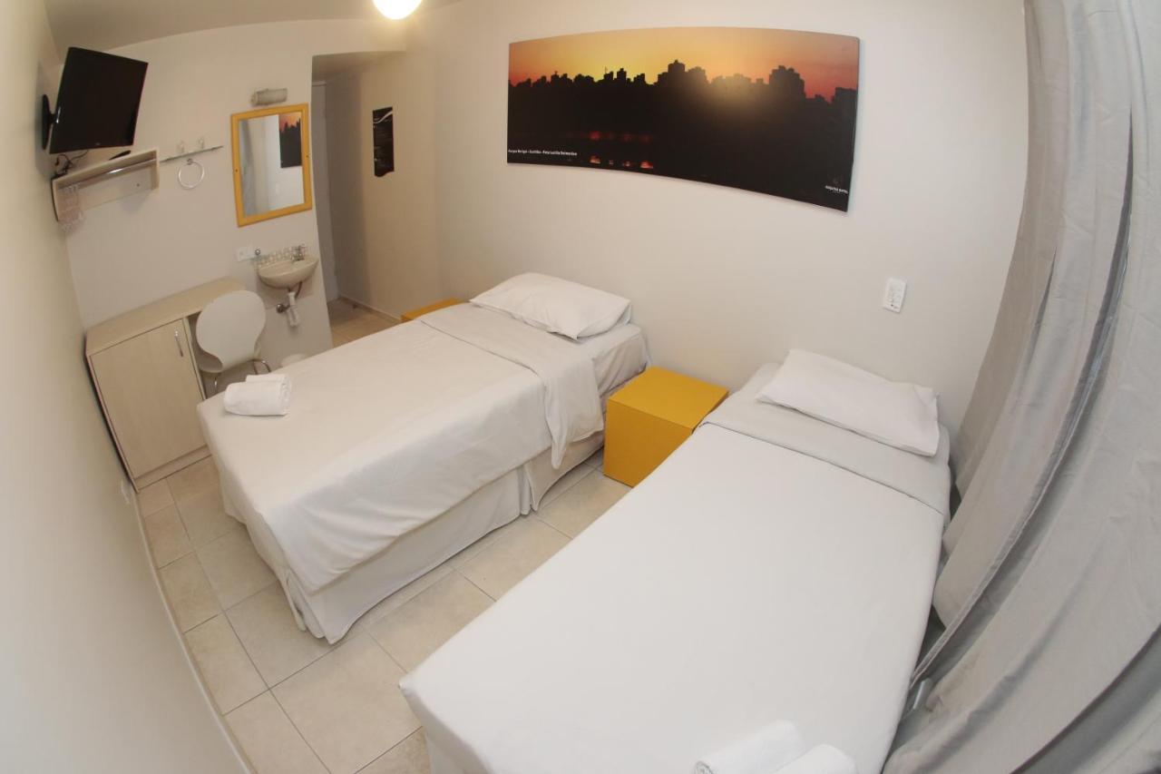 Esquina Batel - Economico Hotel 2*