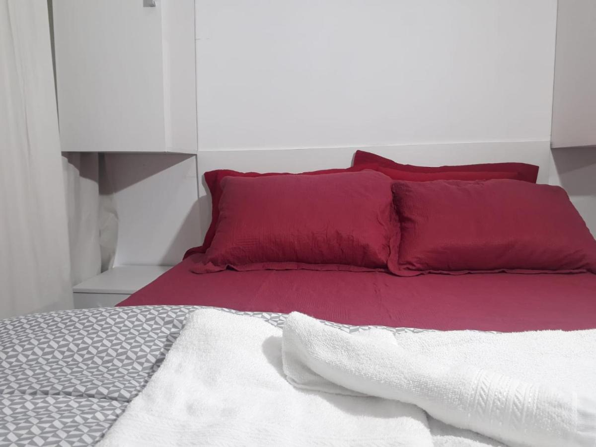 Apartamento Proximo A Faculdade E Rodoviaria Curitiba