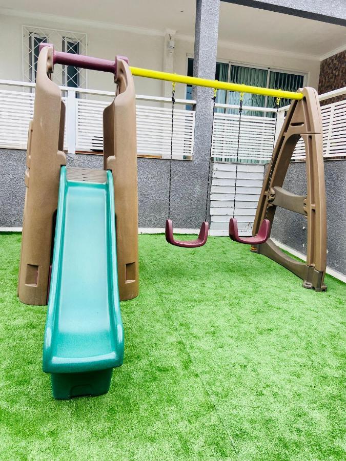 Cwb 997 Com Piscina Aquecida Jacuzzi E Playground Holiday home Curitiba