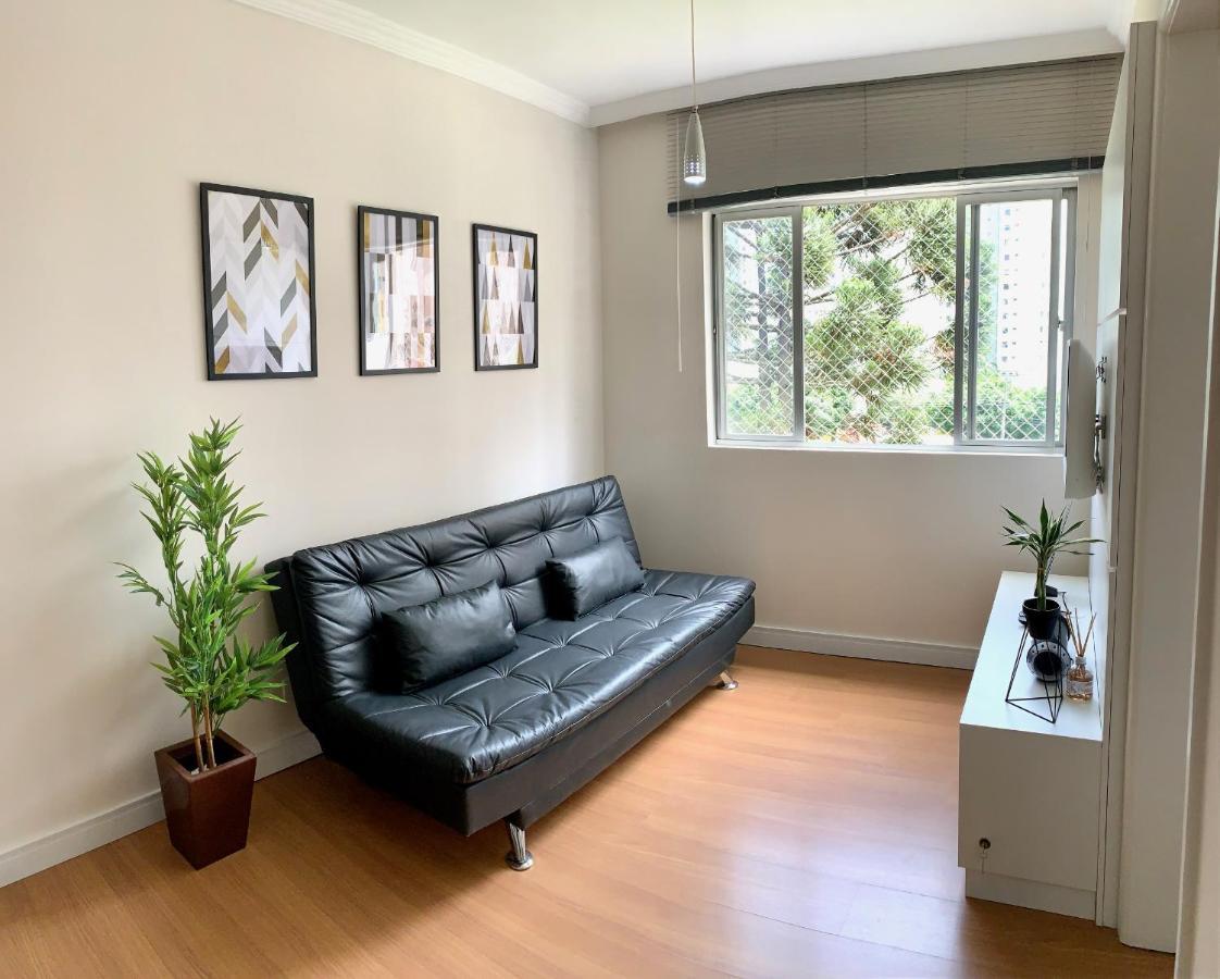 Apartment Encantador Suite: Vista E Cozinha Moderna No Bigorrilho Curitiba