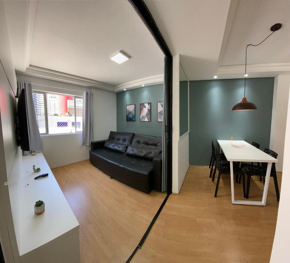 Bigorrilho: Amplo, Moderno E Bem Localizado Apartamento