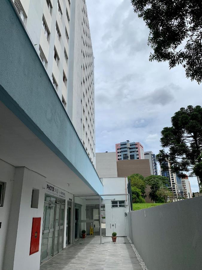 Apartamento Bigorrilho: Amplo, Moderno E Bem Localizado