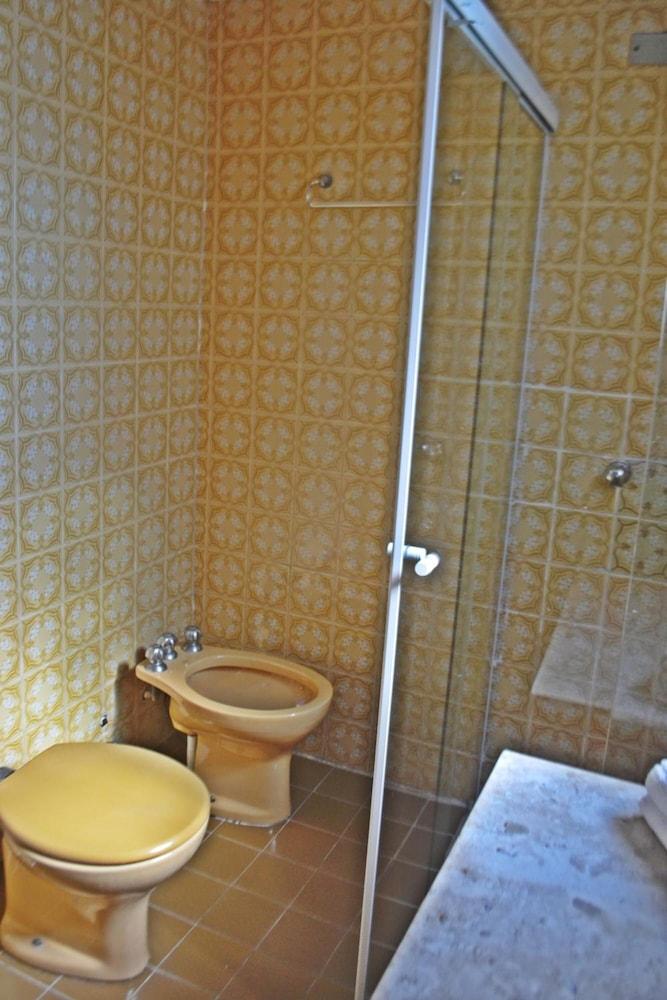 Hotel Ampiezza Curitiba