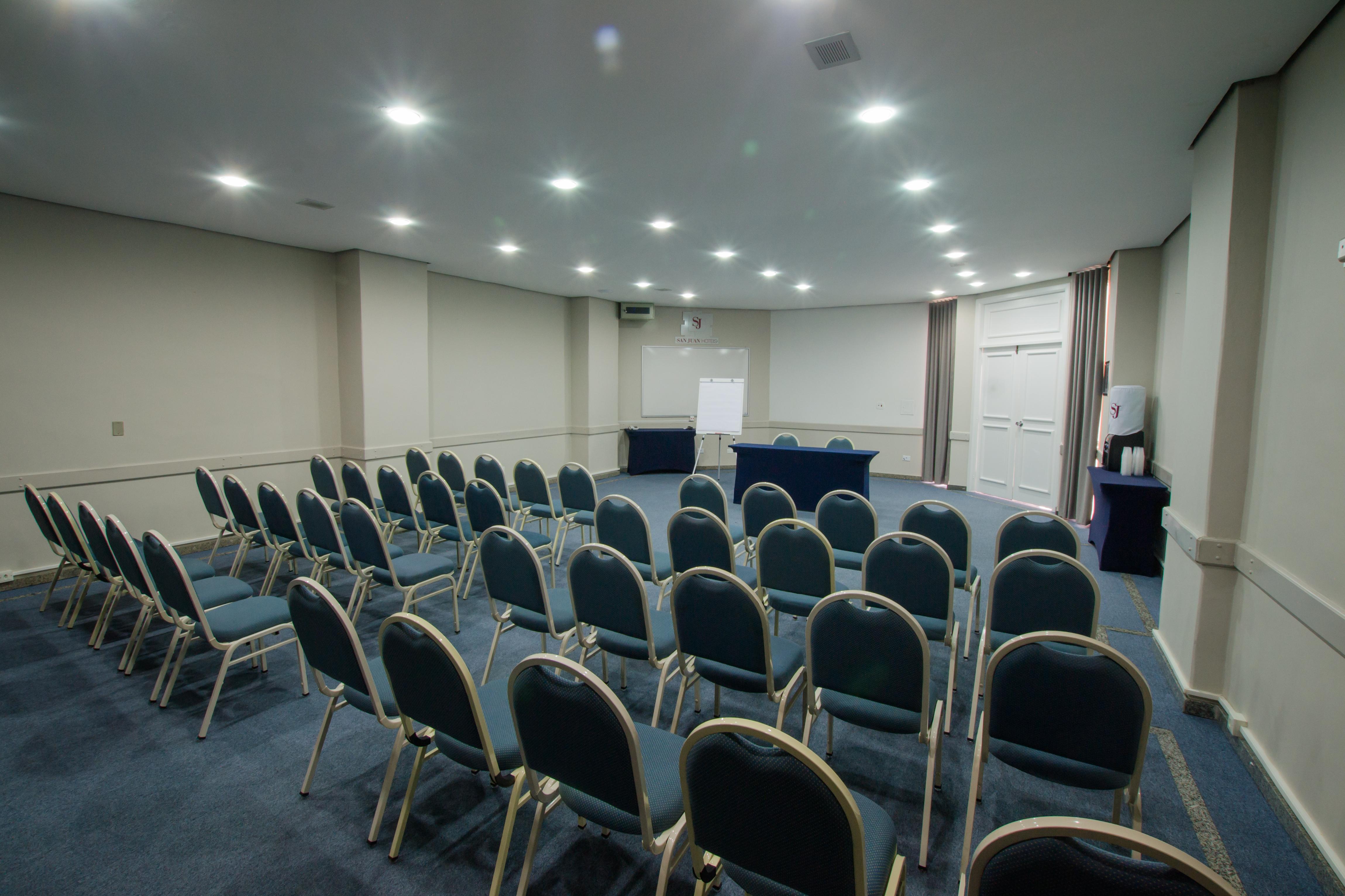 Sj Executive - San Juan Hotel 3*